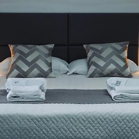 Bed & Breakfast Mini - Alessandro Volta 3*